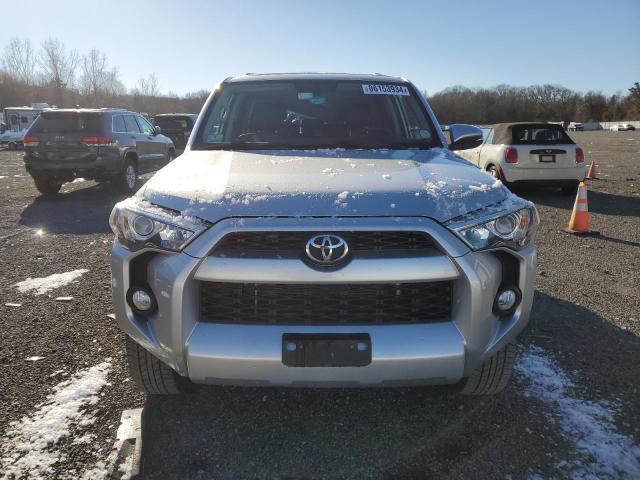  TOYOTA 4RUNNER 2017 Silver