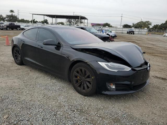  TESLA MODEL S 2016 Черный