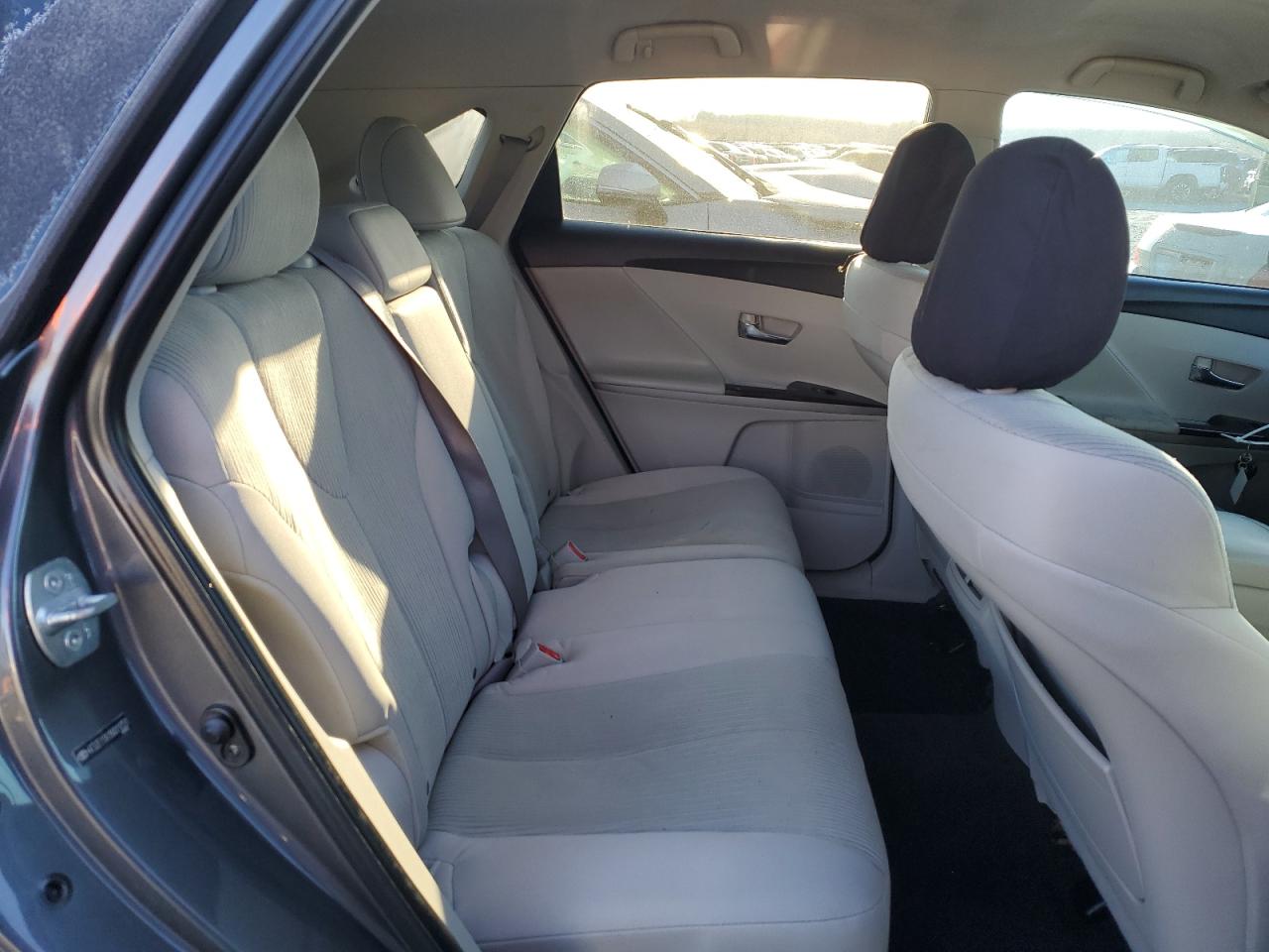 2009 Toyota Venza - Image 11