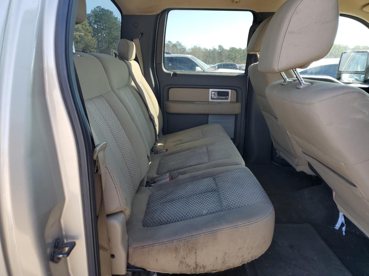 2009 Ford F-150 - Image 10