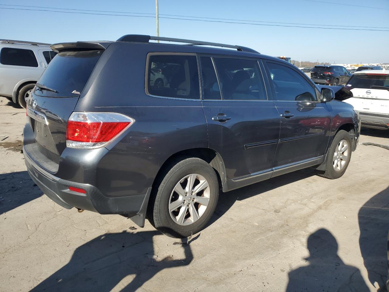 VIN 5TDZA3EH0DS037752 2013 TOYOTA HIGHLANDER no.3