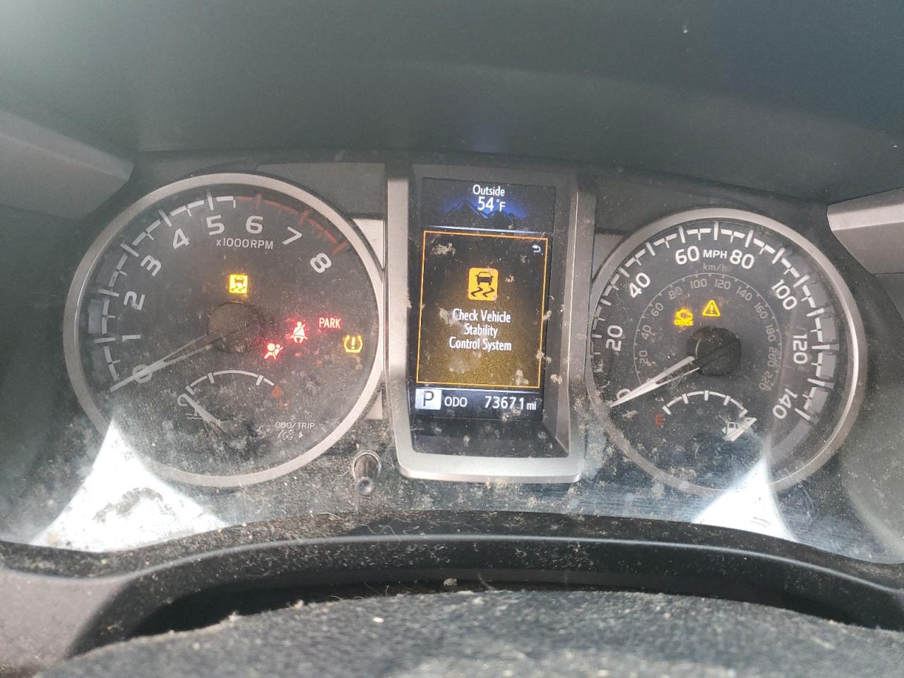2019 Toyota Tacoma - Image 9