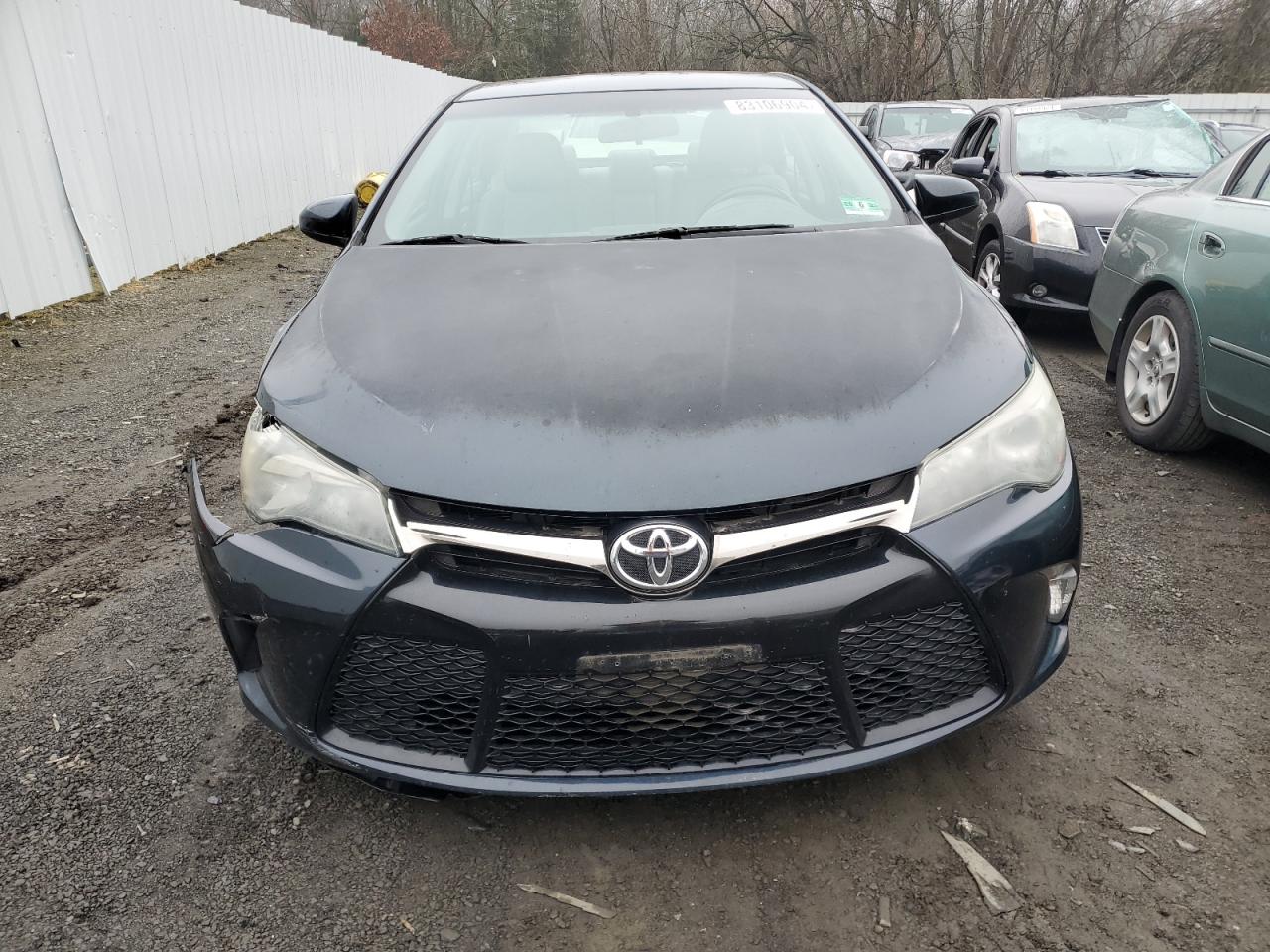 VIN 4T1BF1FK9GU215610 2016 TOYOTA CAMRY no.5