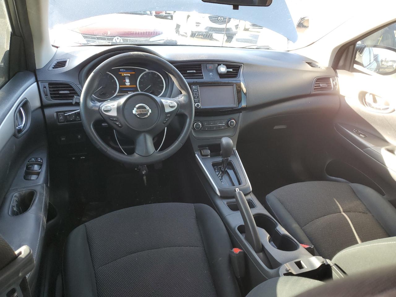 2019 Nissan Sentra - Image 8