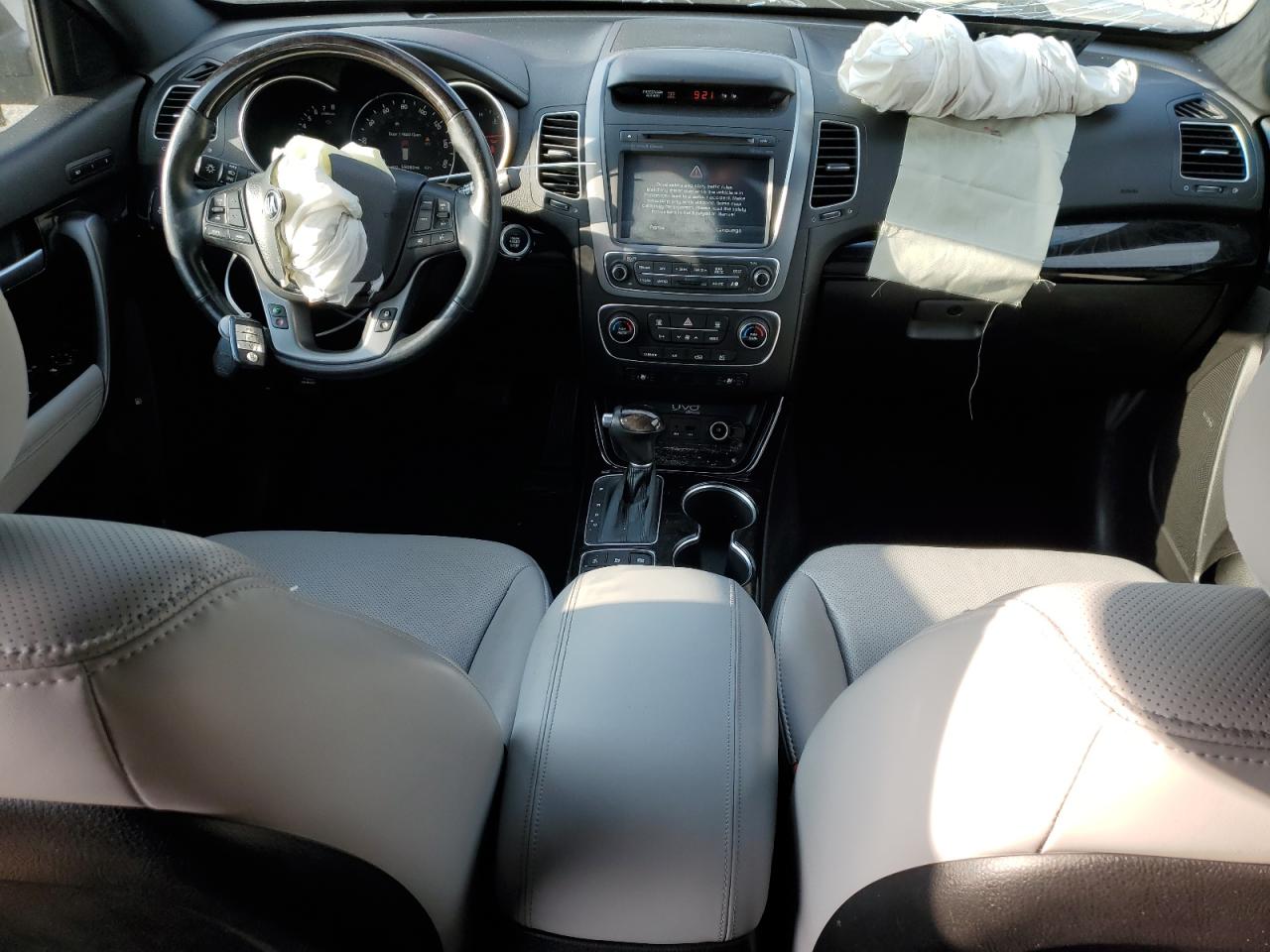 2014 Kia Sorento - Image 8