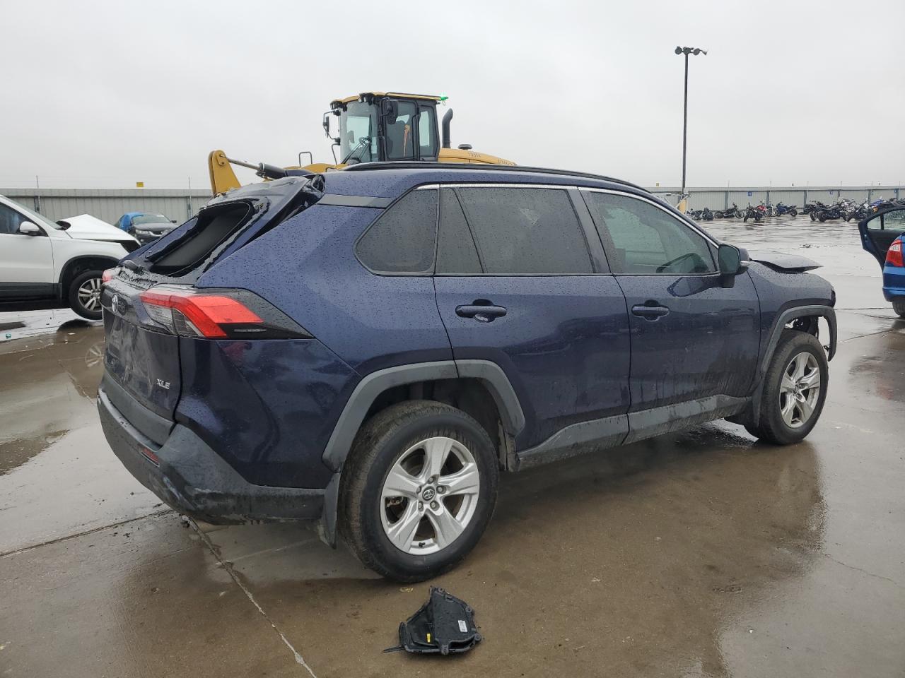 2020 Toyota RAV 4 - Image 3