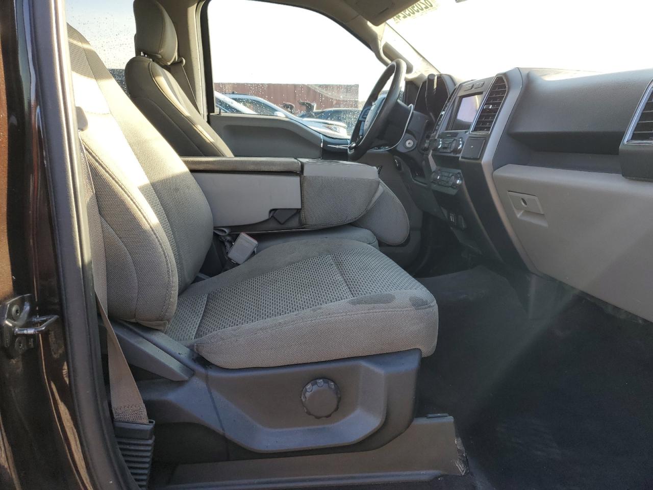 2020 Ford F-150 - Image 7