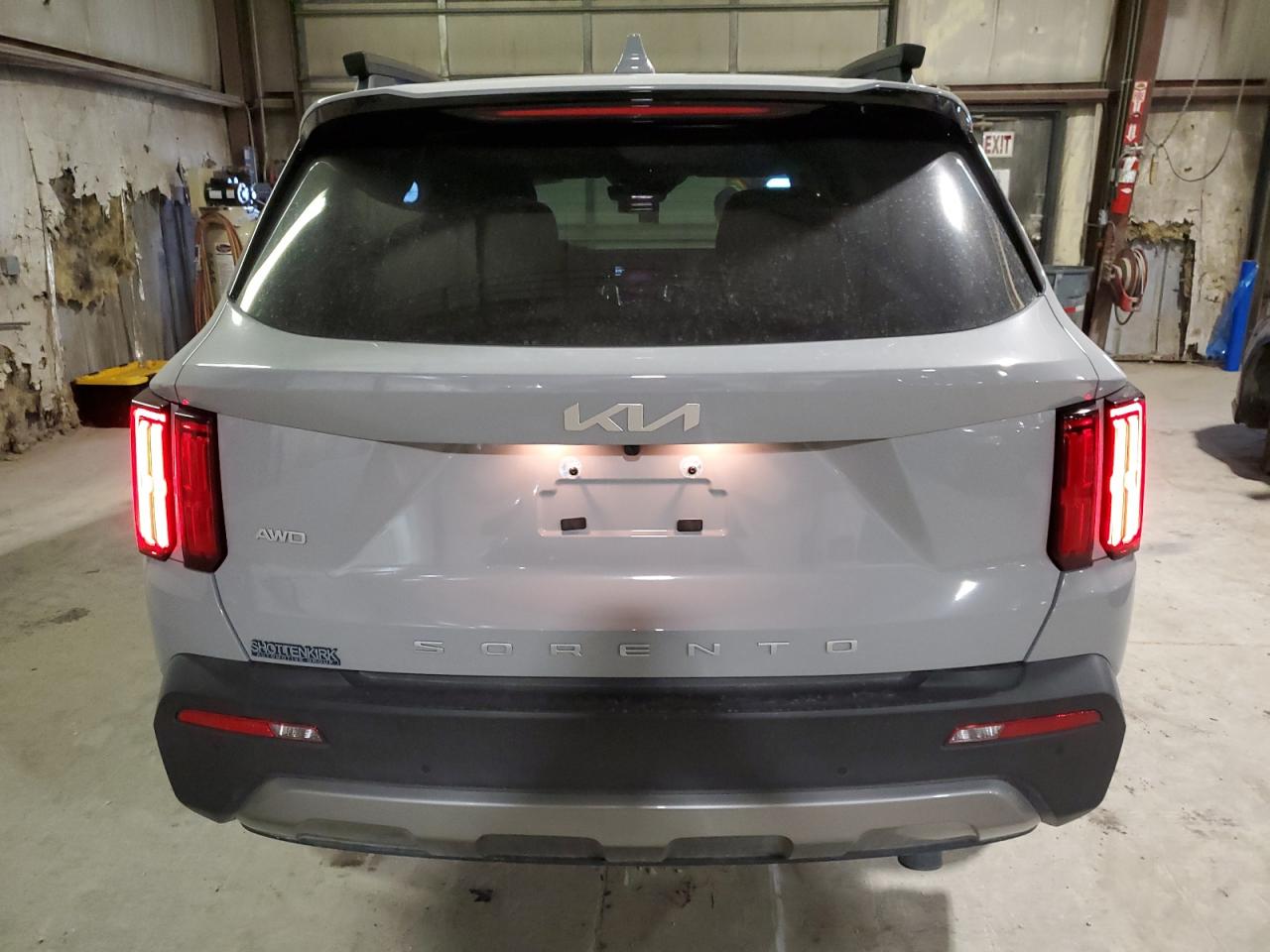 2022 Kia Sorento - Image 6