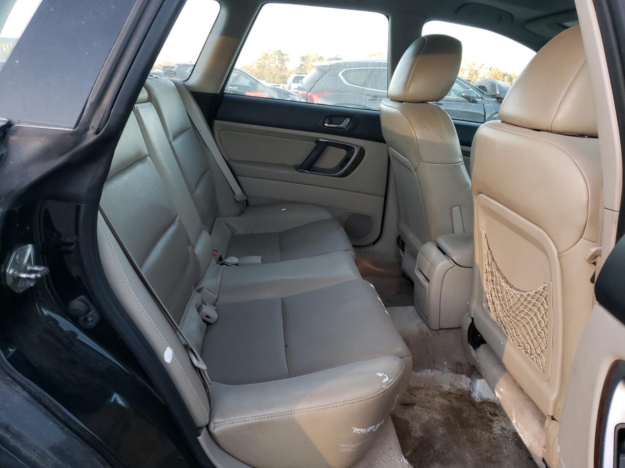 2008 Subaru Outback - Image 11