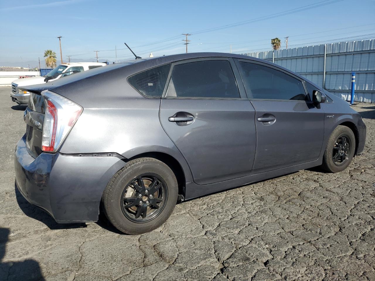 VIN JTDKN3DU5D5571100 2013 TOYOTA PRIUS no.3