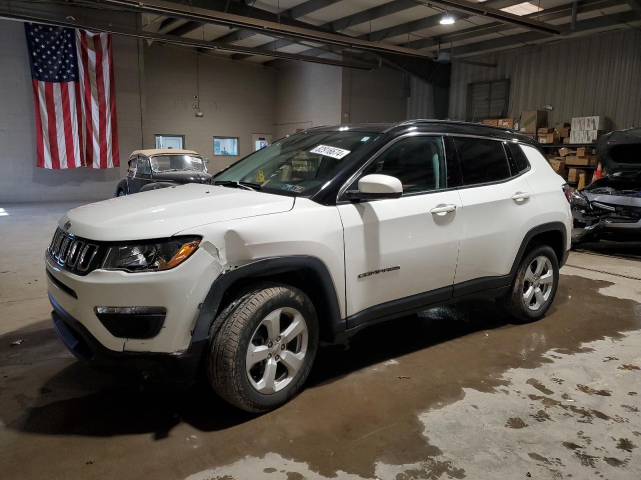 2018 Jeep Compass - Image 1