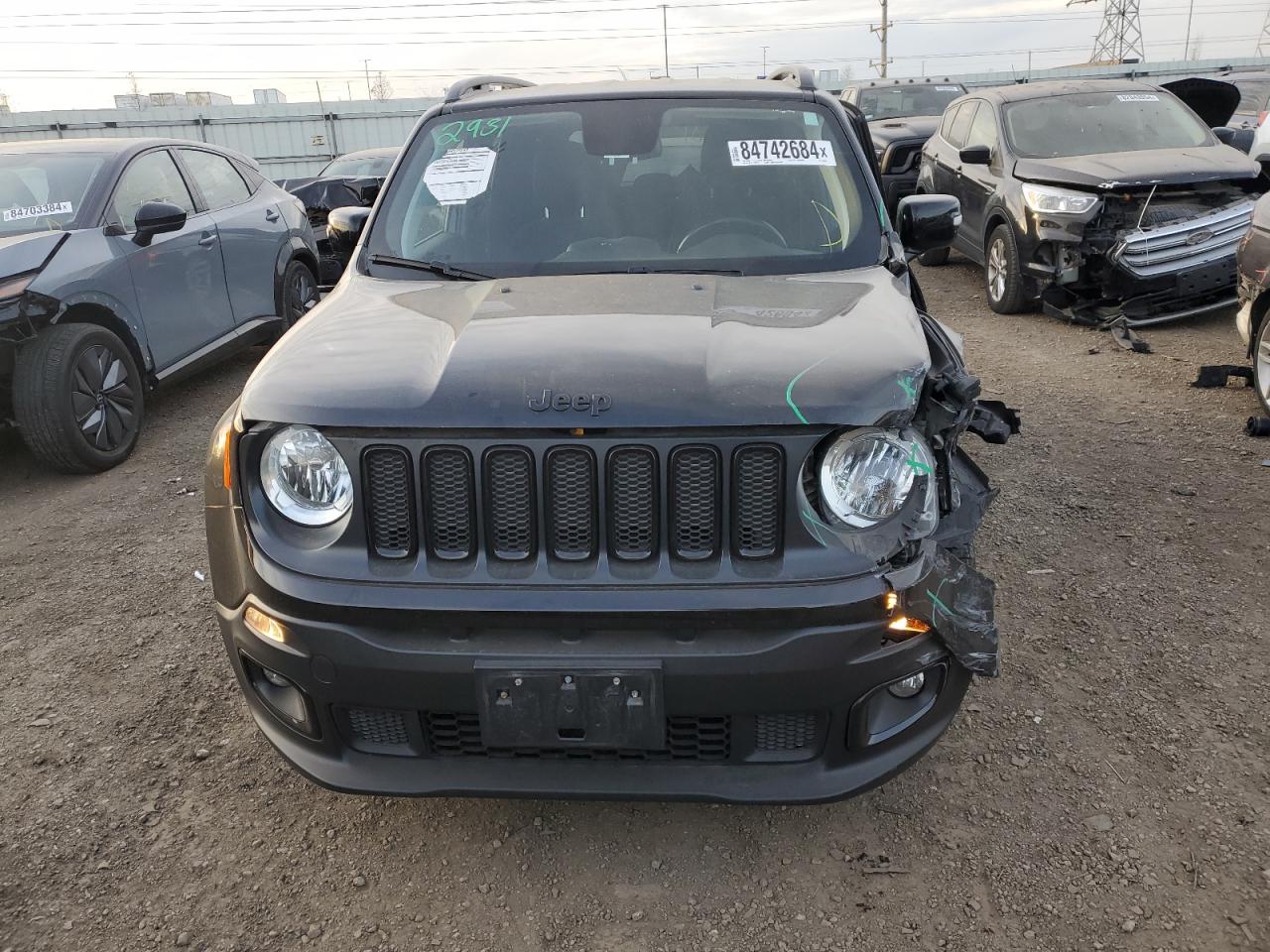 2018 Jeep Renegade - Image 5