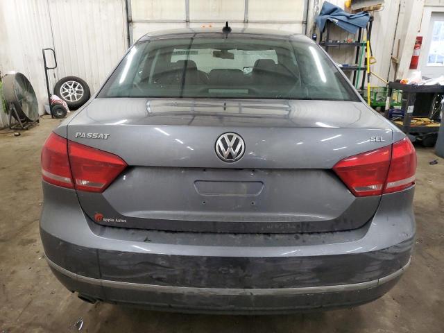  VOLKSWAGEN PASSAT 2013 Gray