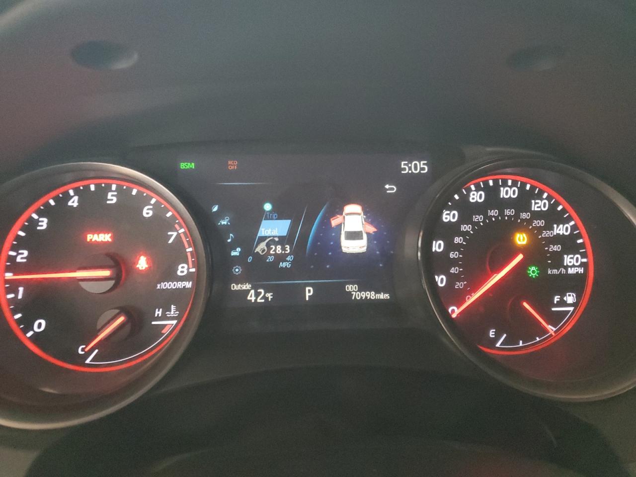 2021 Toyota Camry - Image 9