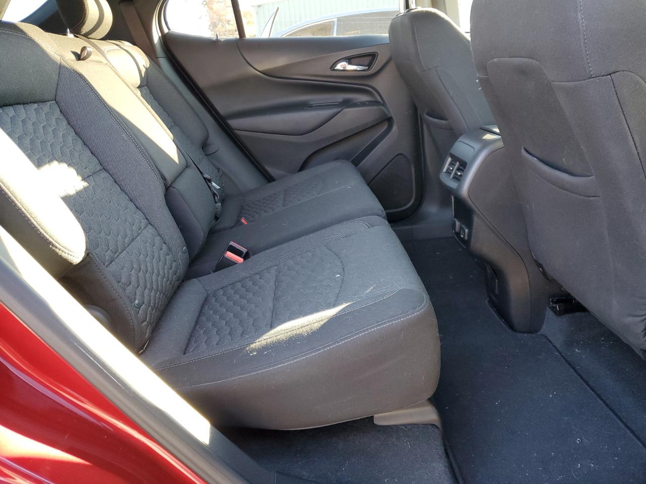 2018 Chevrolet Equinox - Image 11