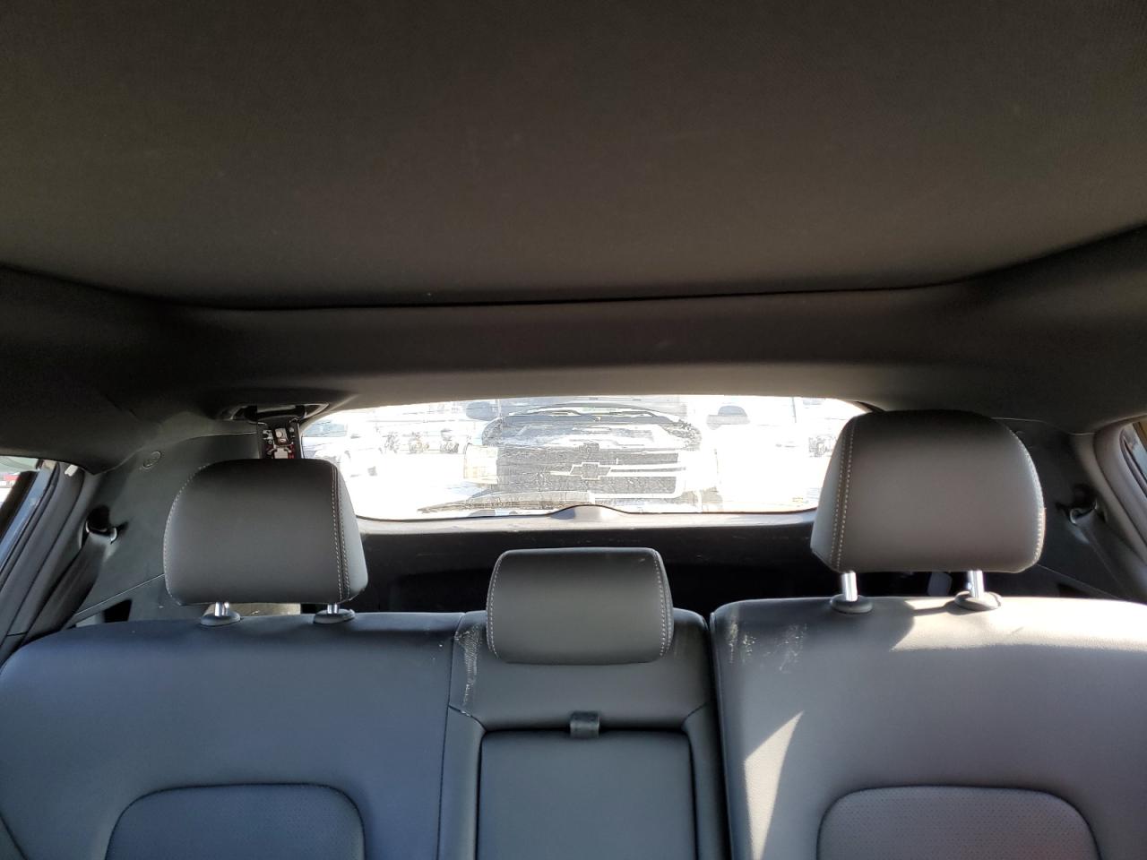2022 Kia Sportage - Image 10