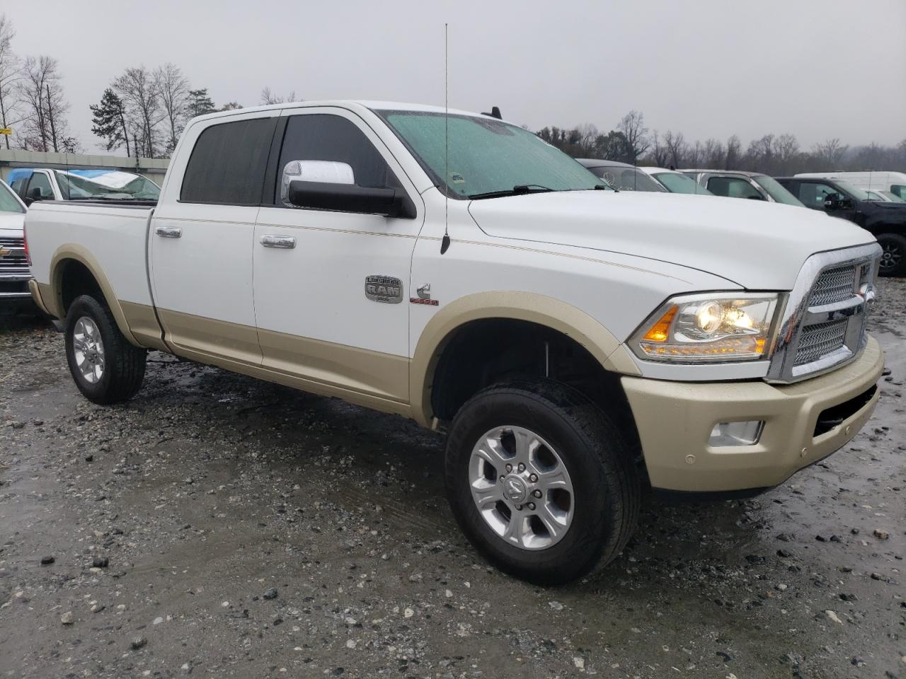 VIN 3C6UR5GL7GG211178 2016 RAM 2500 no.4