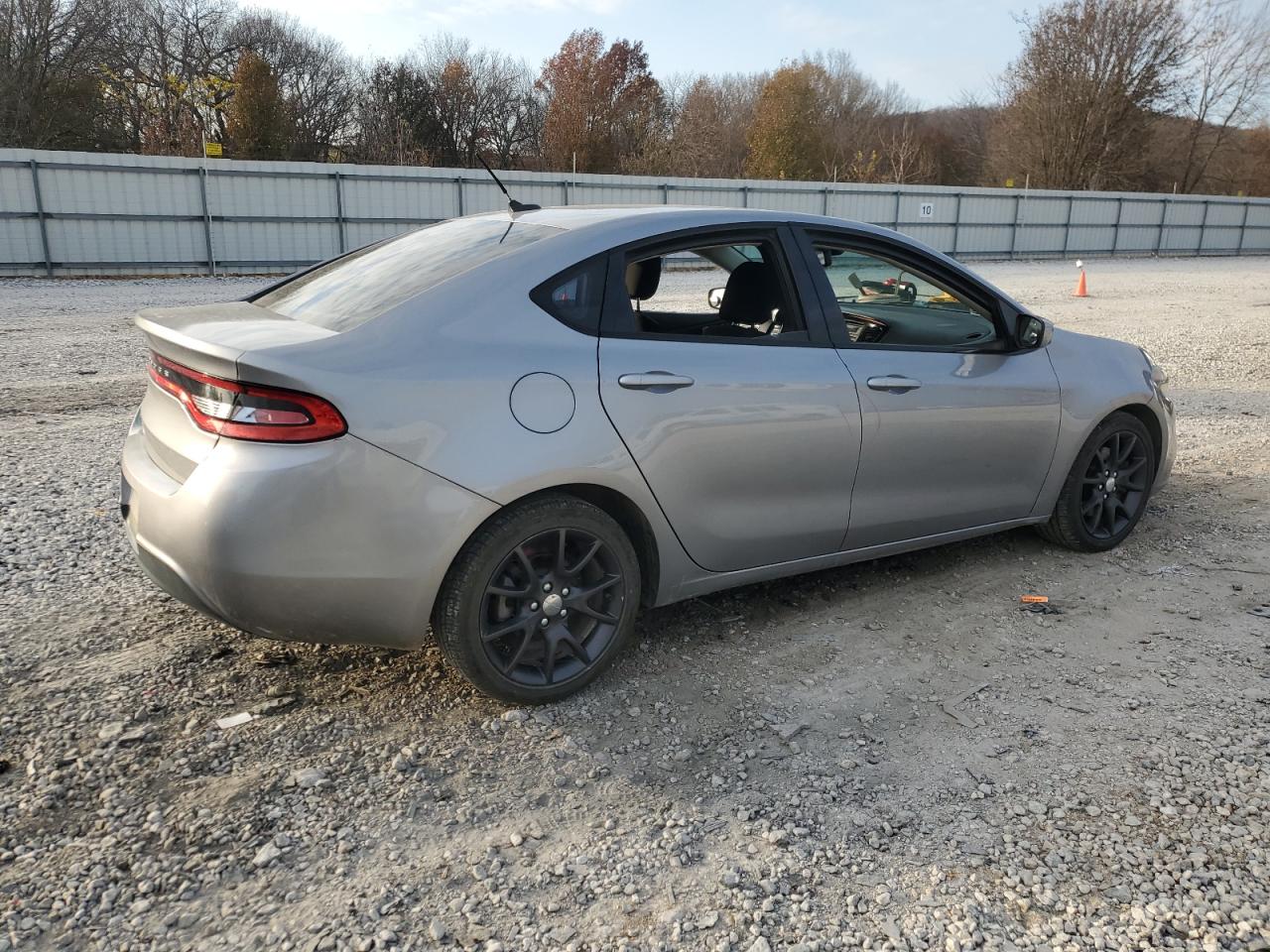 2016 Dodge Dart - Image 3