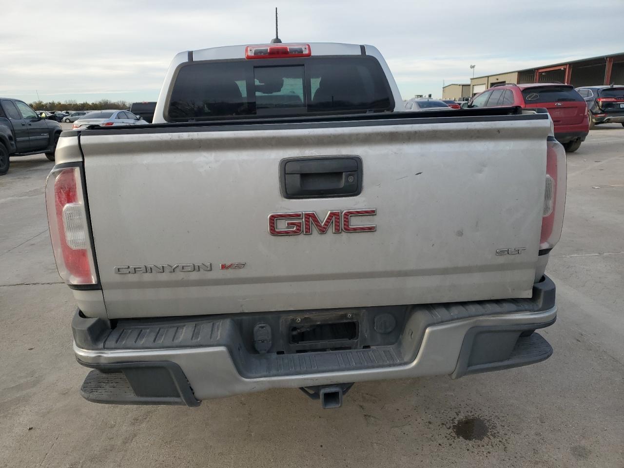 2018 GMC Canyon - Image 6