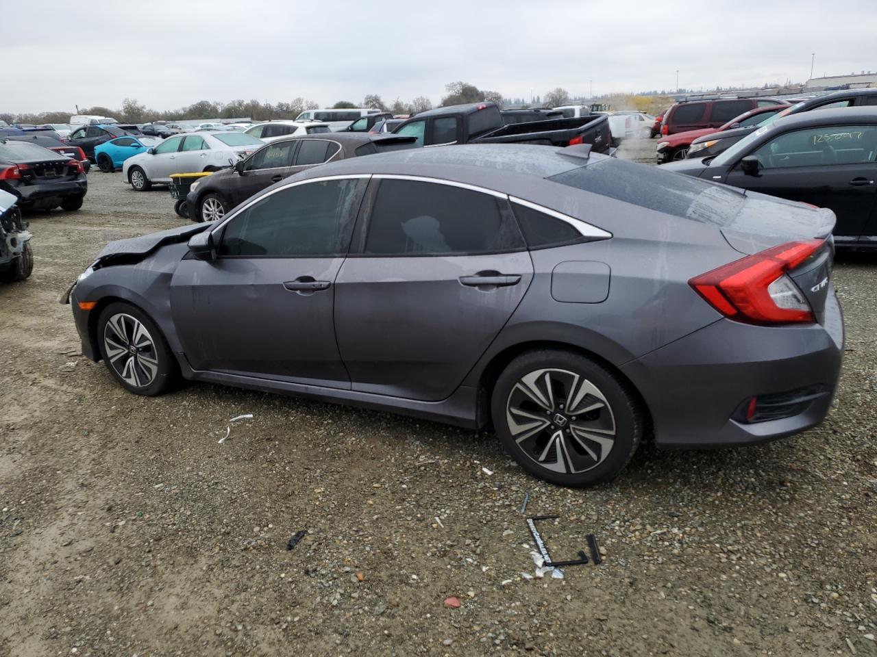 VIN 19XFC1F32HE203371 2017 HONDA CIVIC no.2