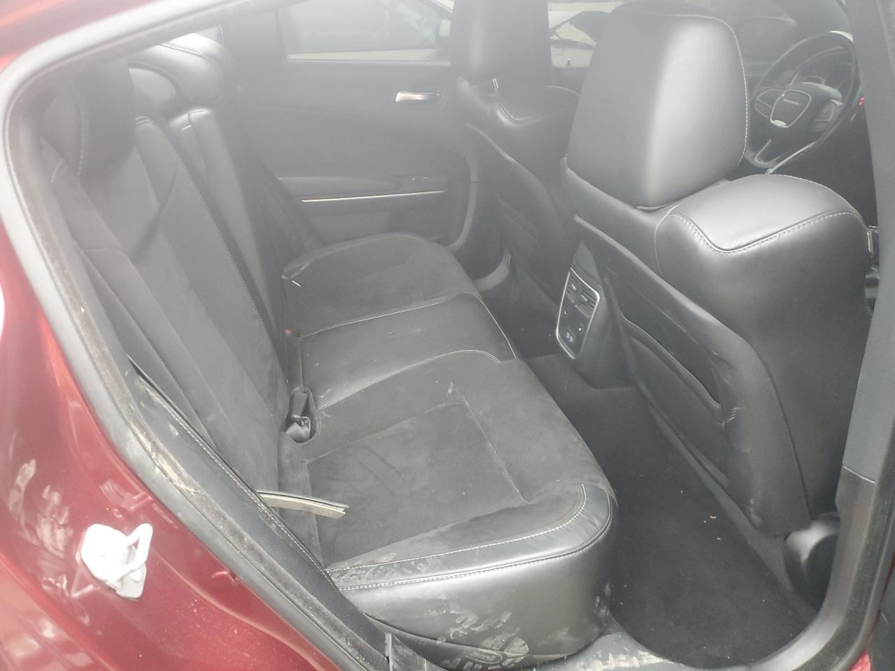 2020 Dodge Charger - Image 10