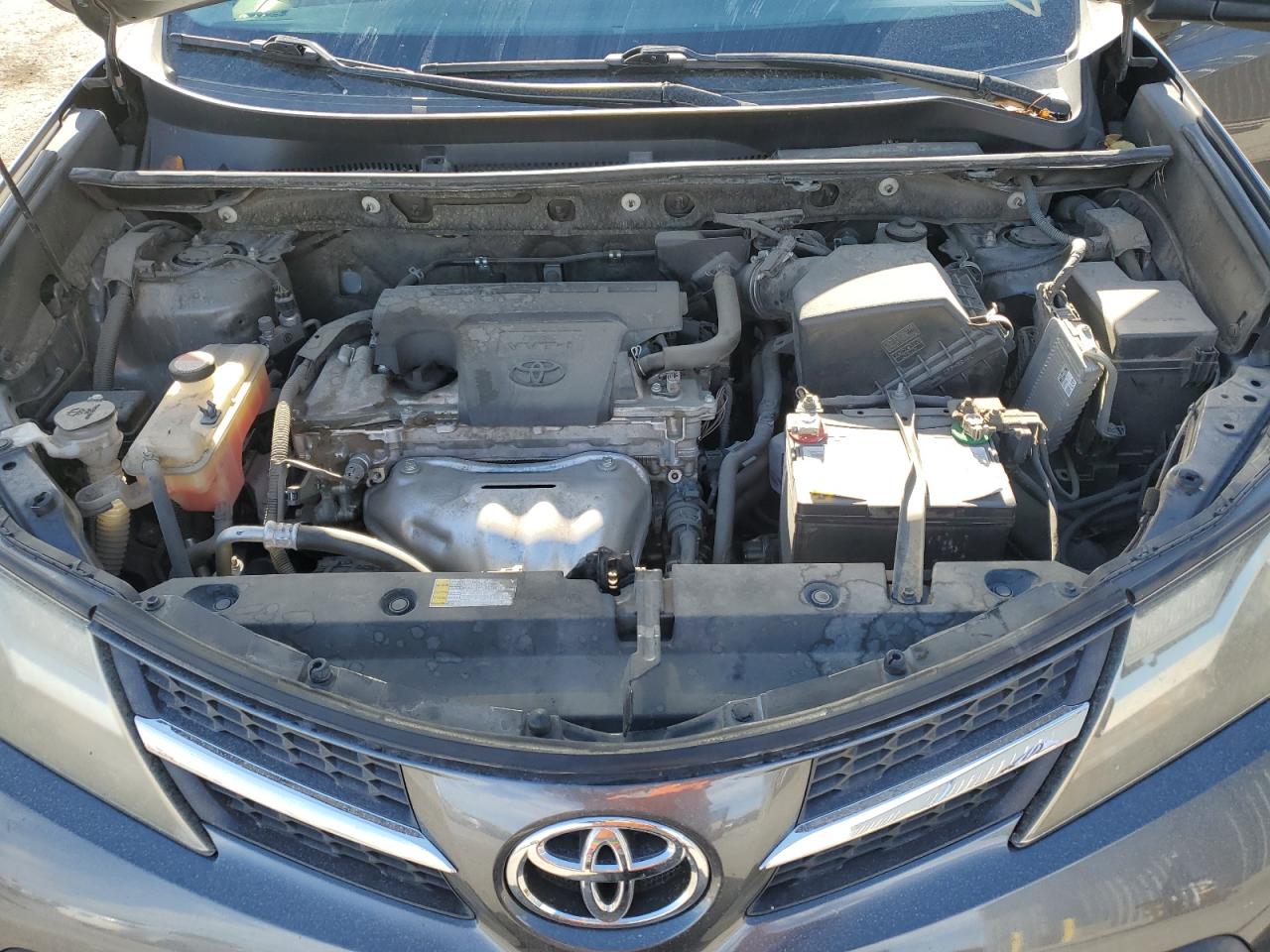 VIN JTMZFREV5FD079665 2015 TOYOTA RAV4 no.11