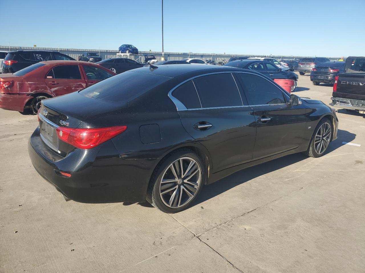 2015 Infiniti Q50 - Image 3