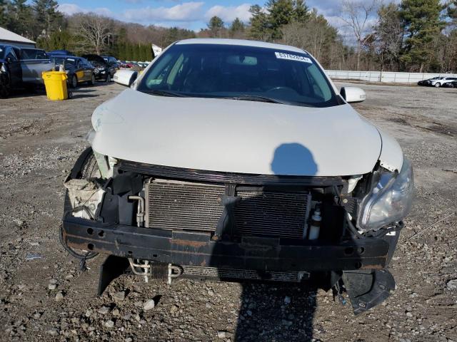  NISSAN MAXIMA 2014 Белы
