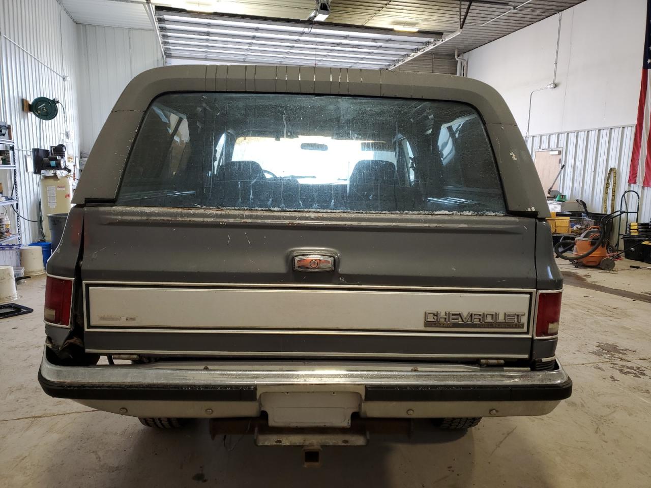 1990 Chevrolet Blazer V10 VIN: 1GNEV18K0LF158897 Lot: 83863844