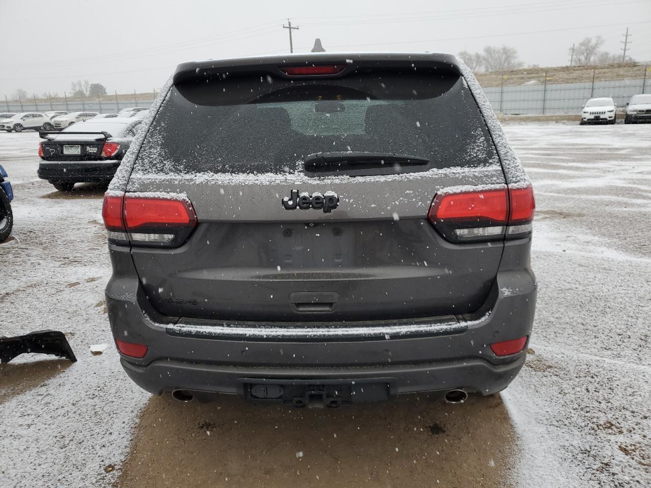 2015 Jeep Grand Cherokee - Image 6