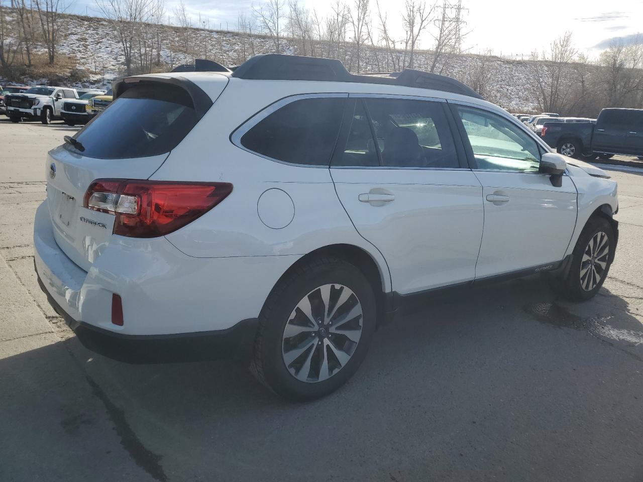 2016 Subaru Outback - Image 3