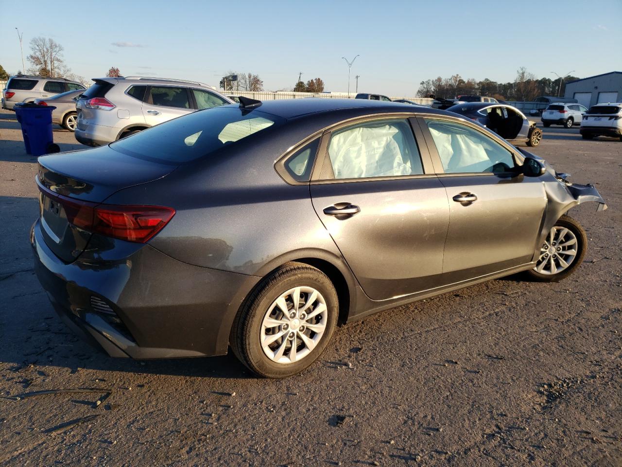 2024 Kia Forte - Image 3