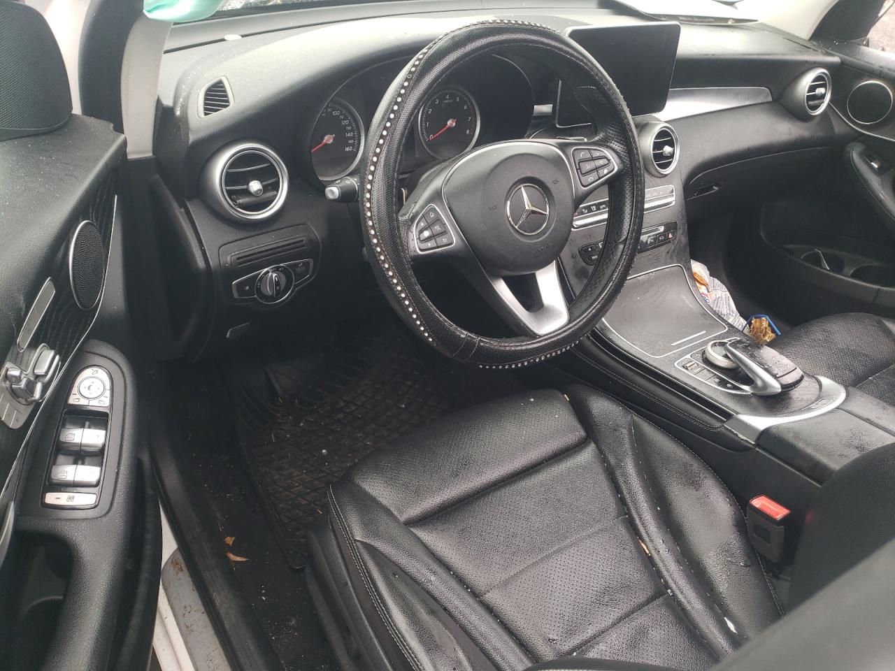 2016 Mercedes-Benz GLC - Image 8