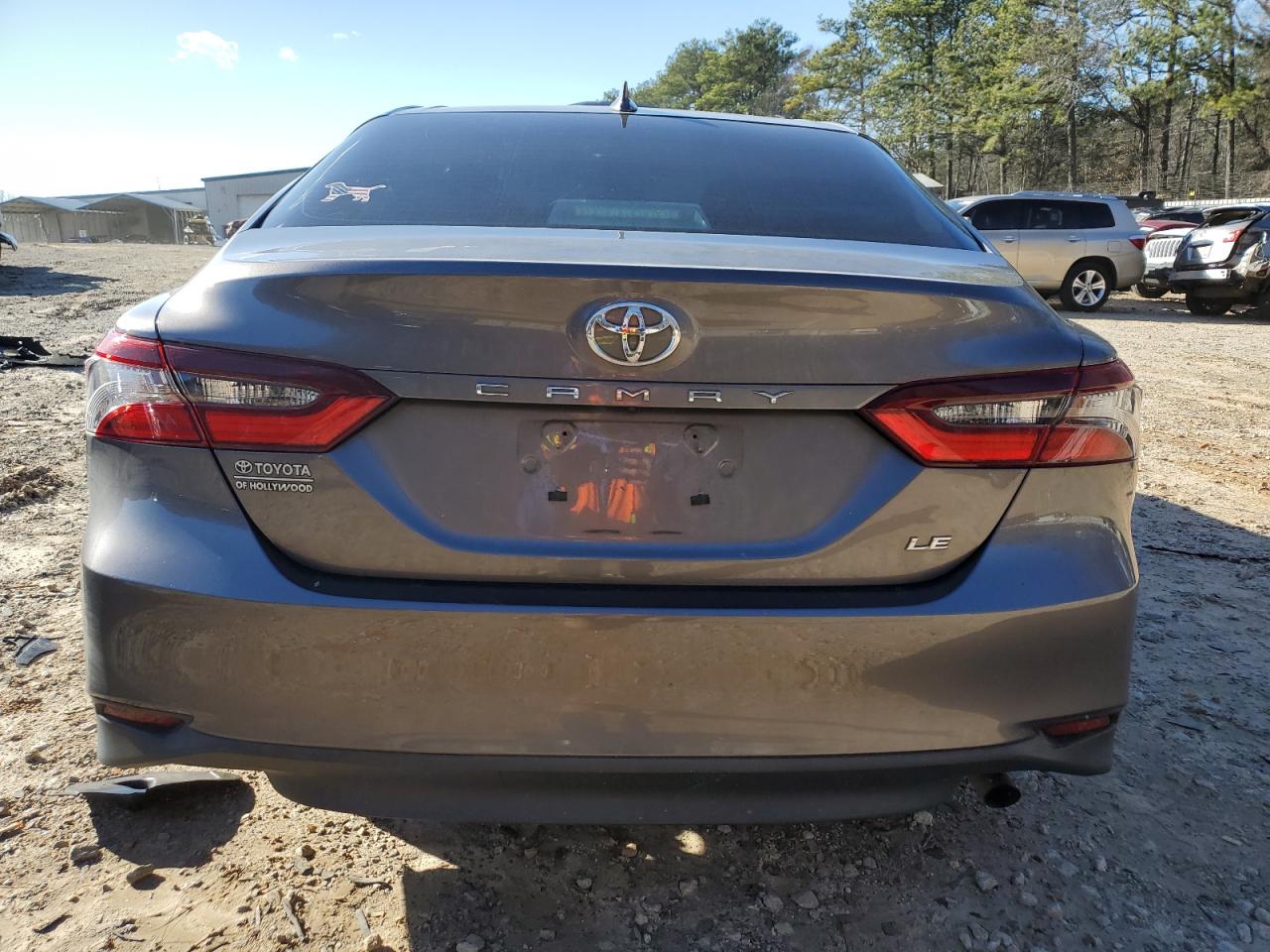 2022 Toyota Camry - Image 6