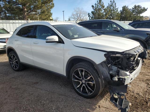  MERCEDES-BENZ GLA-CLASS 2015 Biały