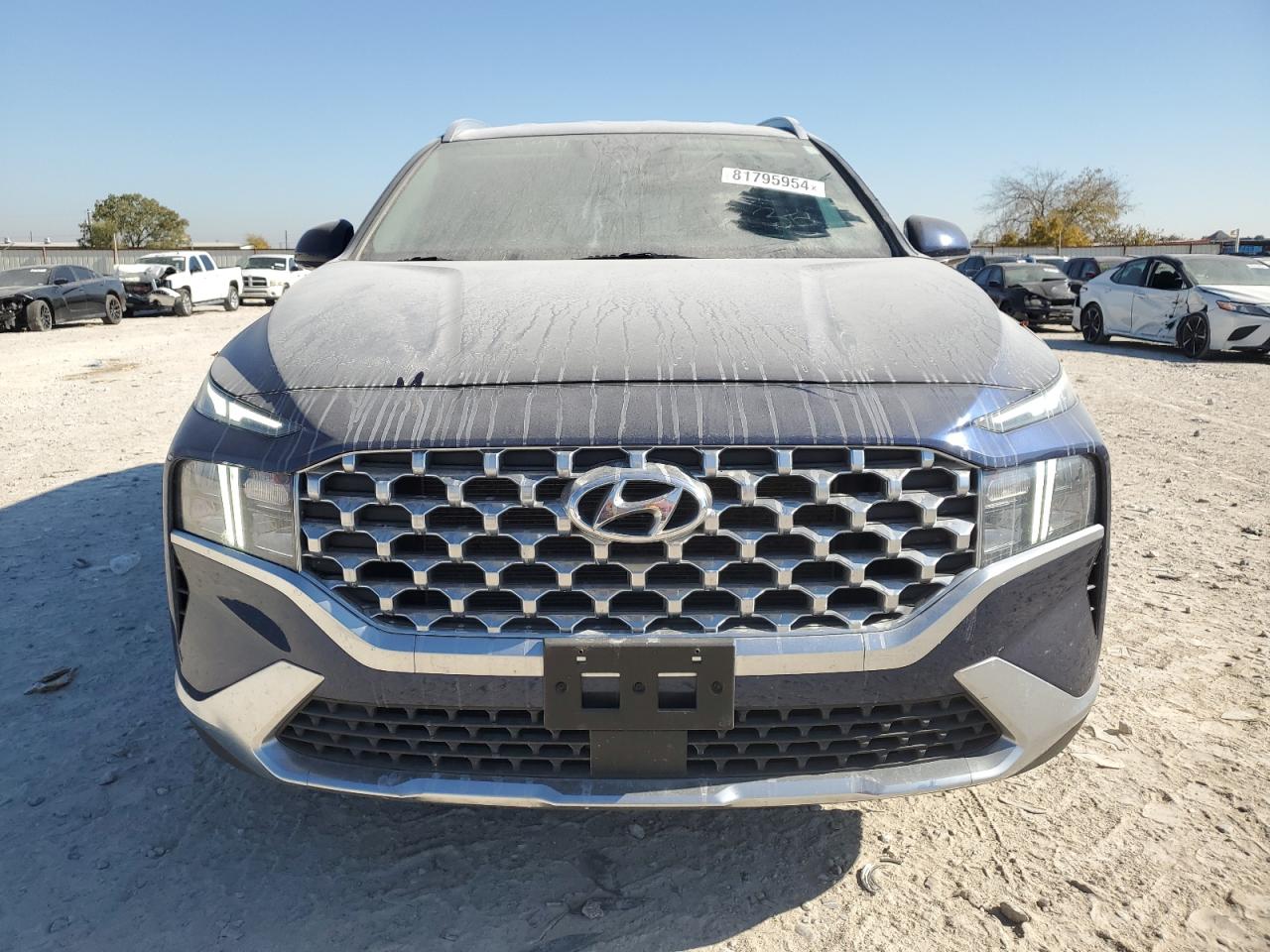 2022 Hyundai Santa Fe - Image 5