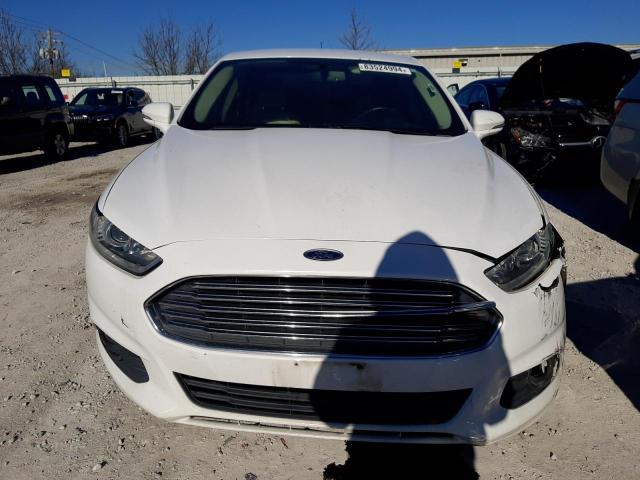  FORD FUSION 2016 Белы