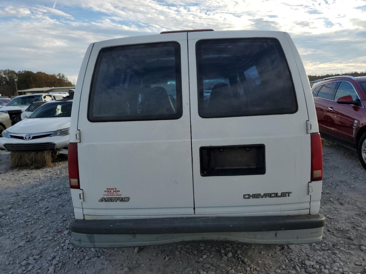 2000 Chevrolet Astro VIN: 1GCDM19W1YB184660 Lot: 43611485