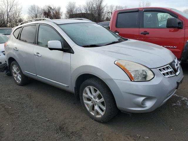  NISSAN ROGUE 2013 Srebrny