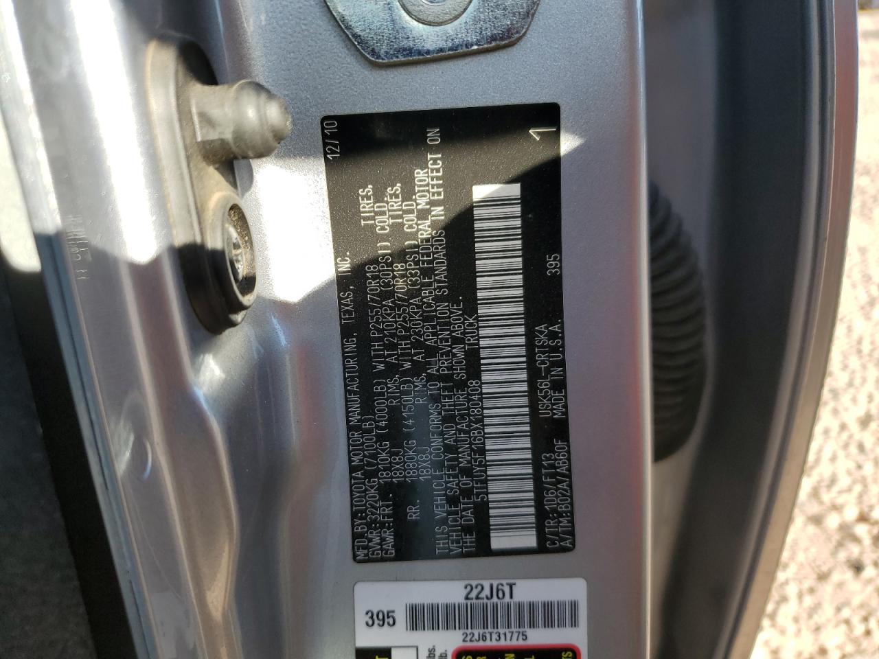 2011 Toyota Tundra - Image 15