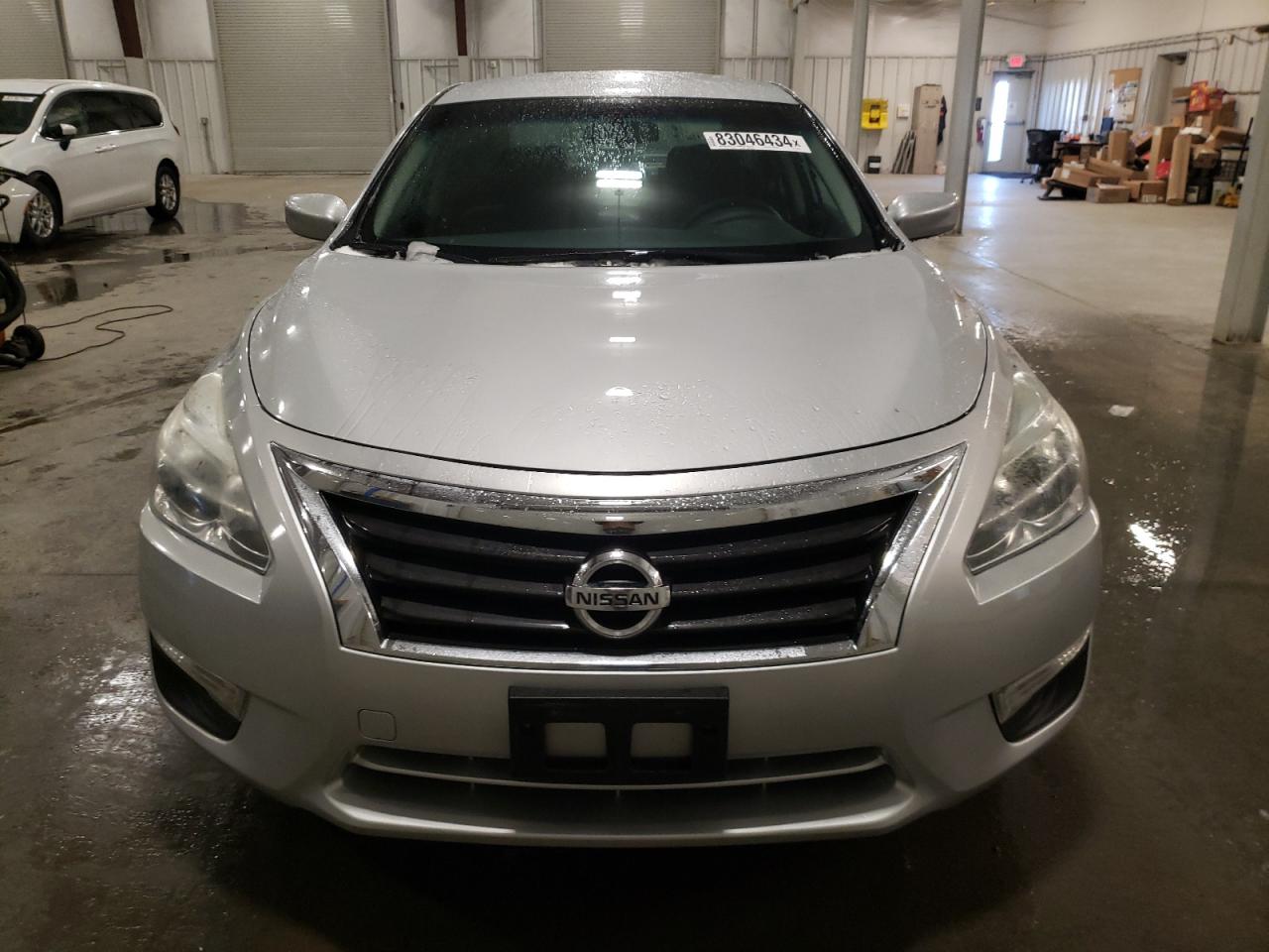 2015 Nissan Altima - Image 5