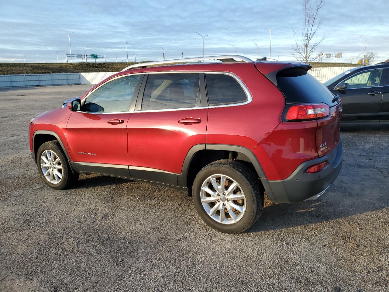 2015 Jeep Grand Cherokee - Image 2