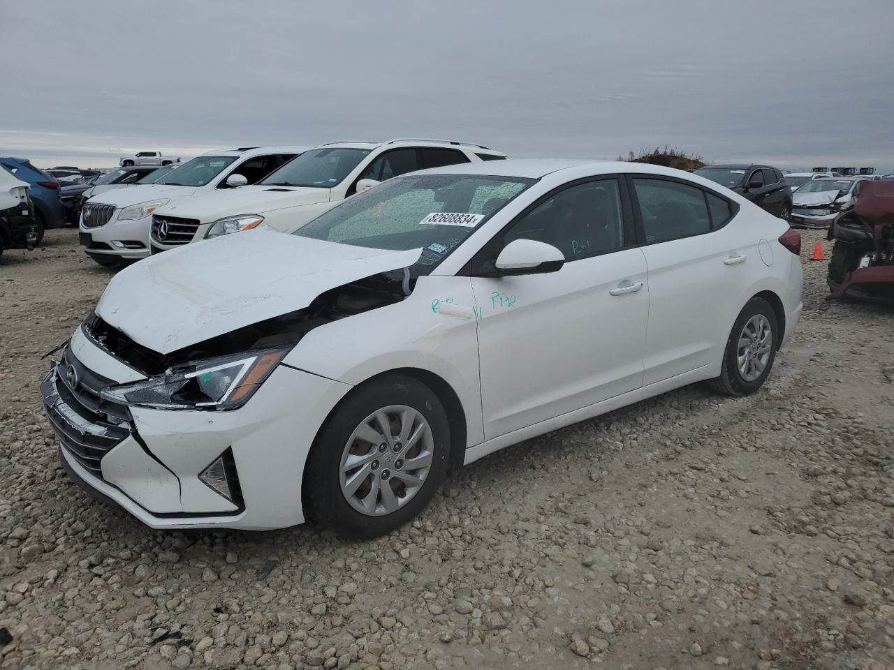 VIN 5NPD74LF2KH427156 2019 HYUNDAI ELANTRA no.1