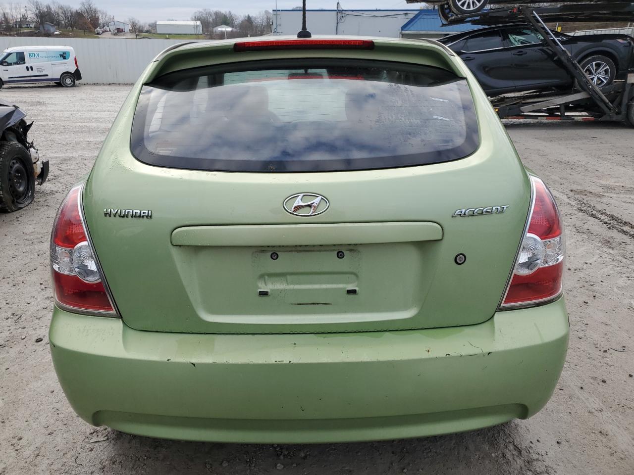 2009 Hyundai Accent - Image 6