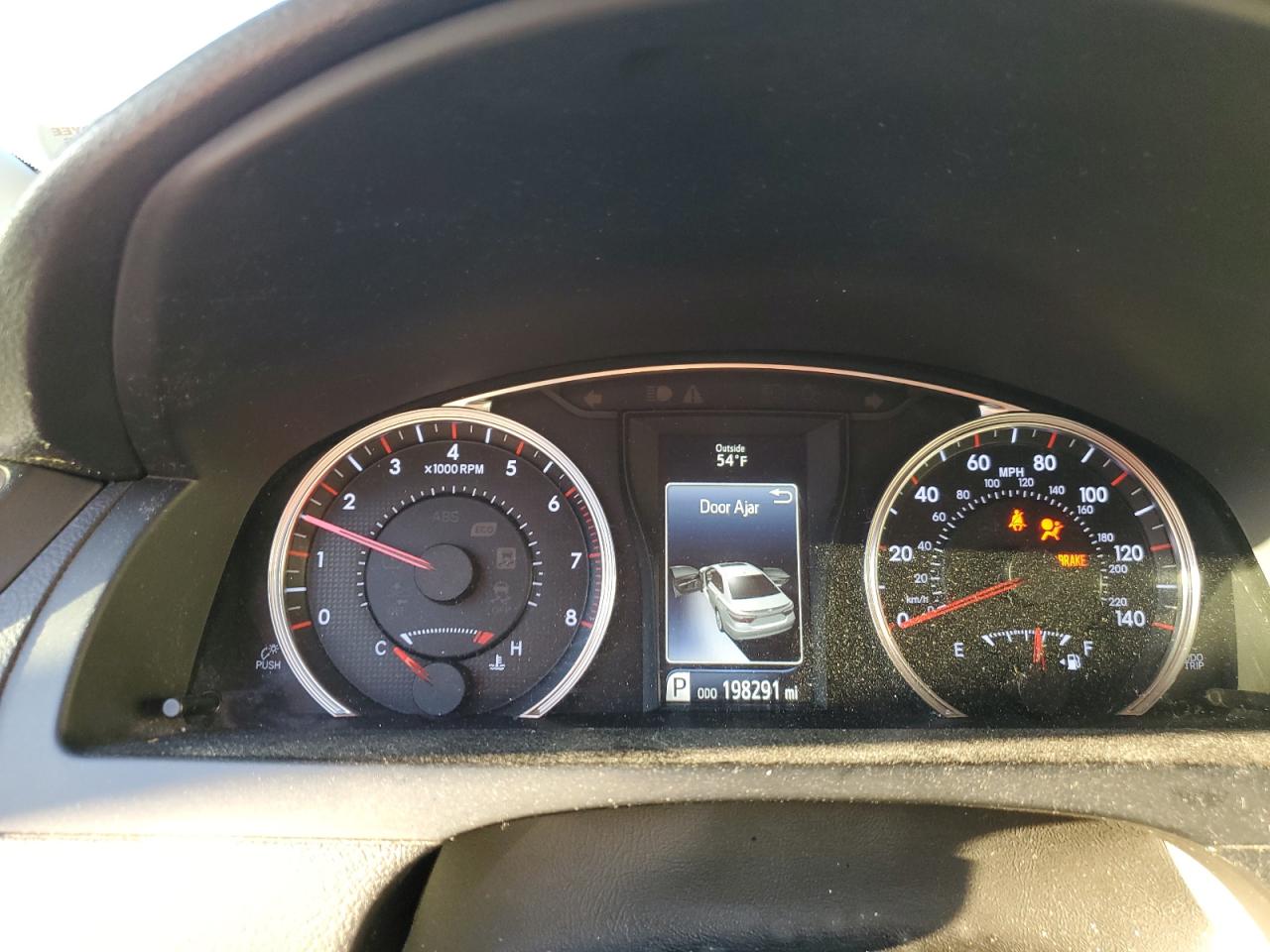 2016 Toyota Camry - Image 9