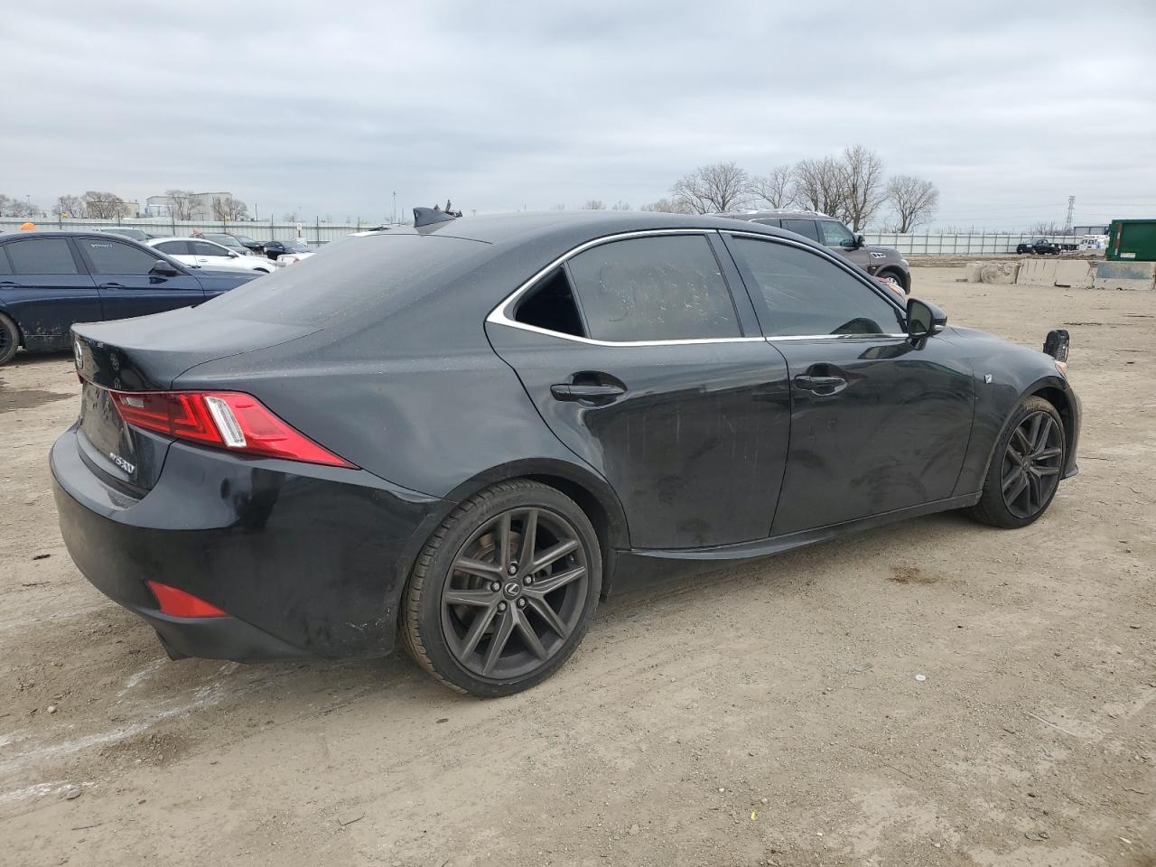 2016 Lexus IS - Image 3
