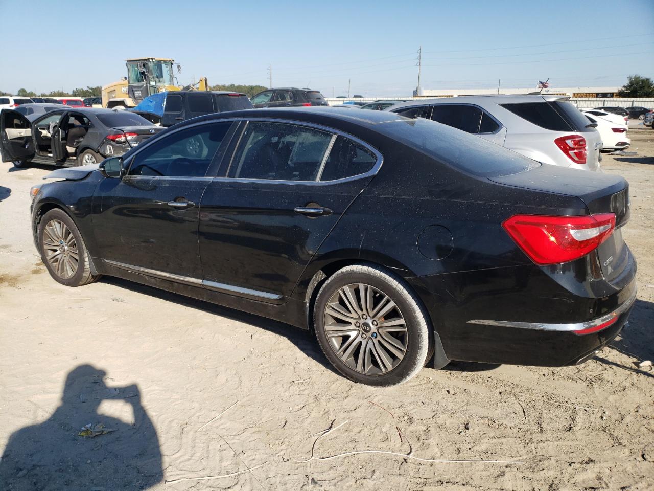 VIN KNALN4D78F5173268 2015 KIA CADENZA no.2