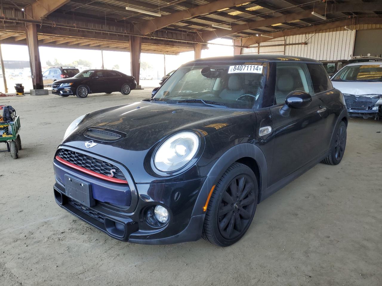 VIN WMWXP7C51F2A42278 2015 MINI COOPER no.1