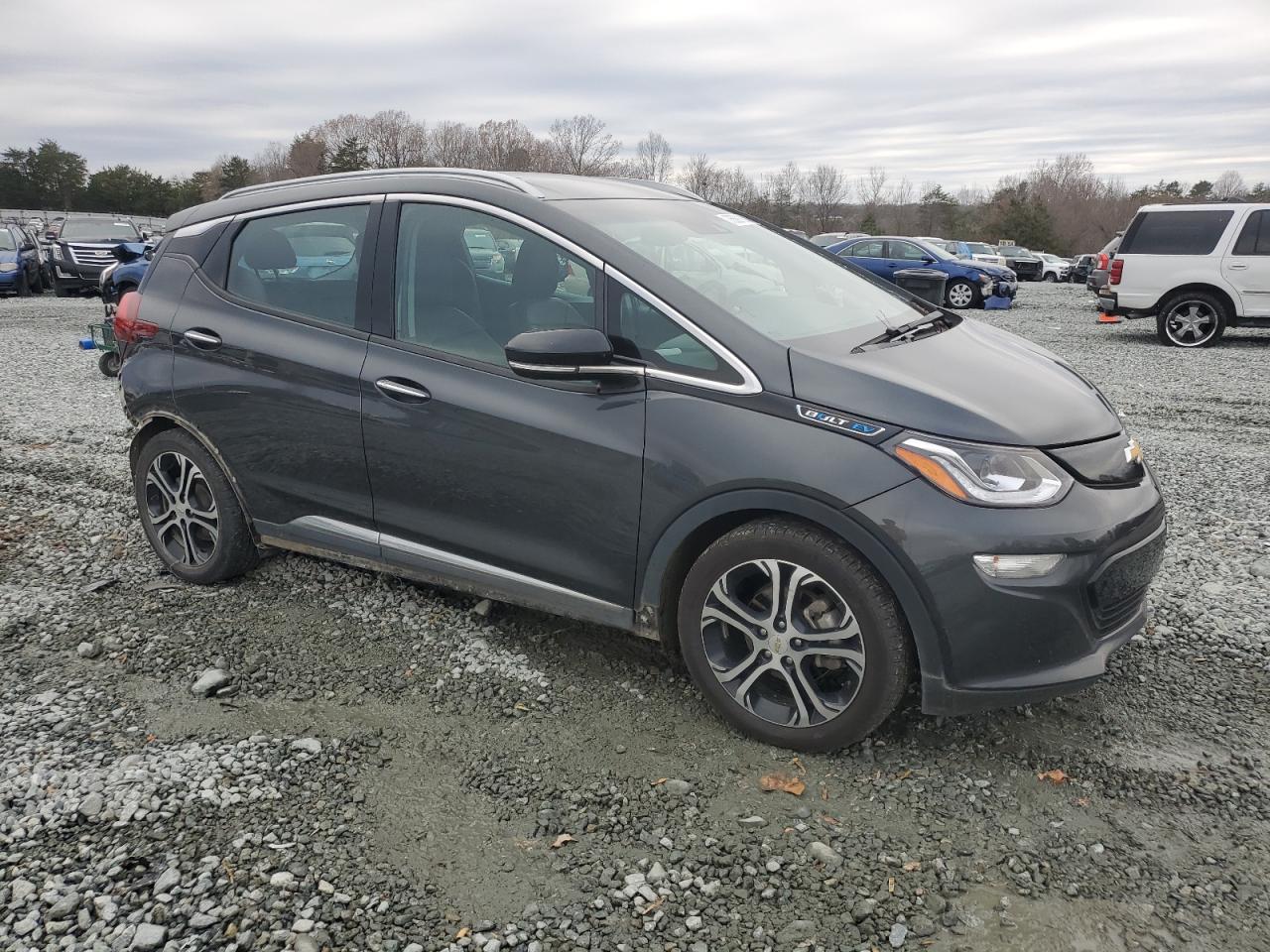 VIN 1G1FX6S08H4187992 2017 CHEVROLET BOLT no.4