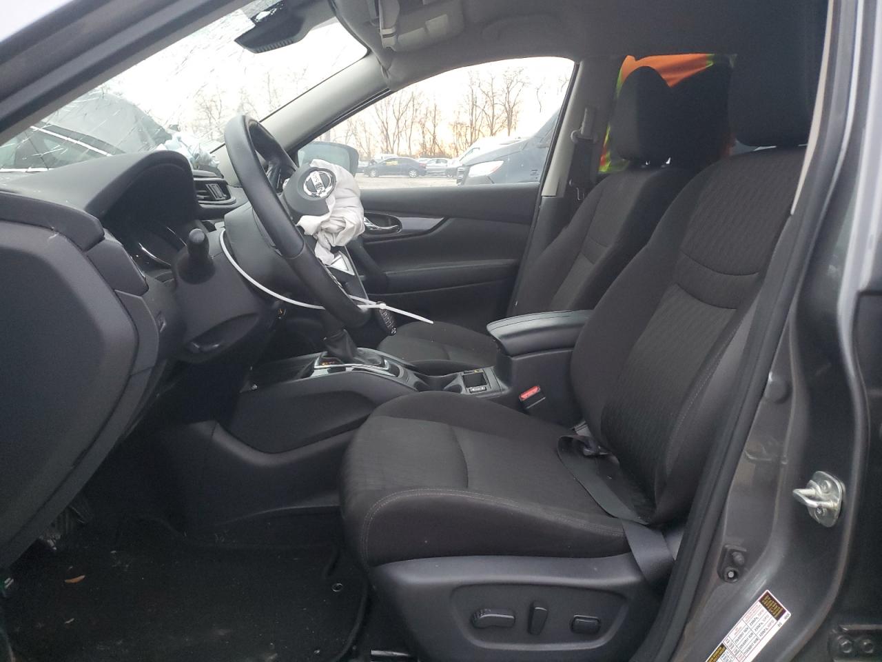 2020 Nissan Rogue - Image 7